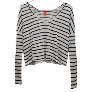 Chelsea & Violet White Navy Blue Striped Long Sleeve Top